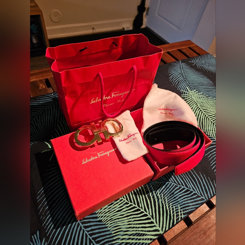 Salvatore Ferragamo belt